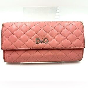 EUC Dolce & Gabbana Wallet